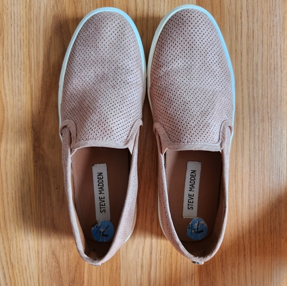Steve madden slip ons - Picture 3 of 3
